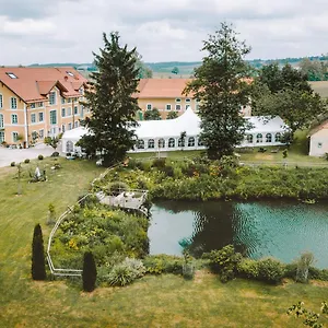 Landgut Zur Mühle Aparthotel